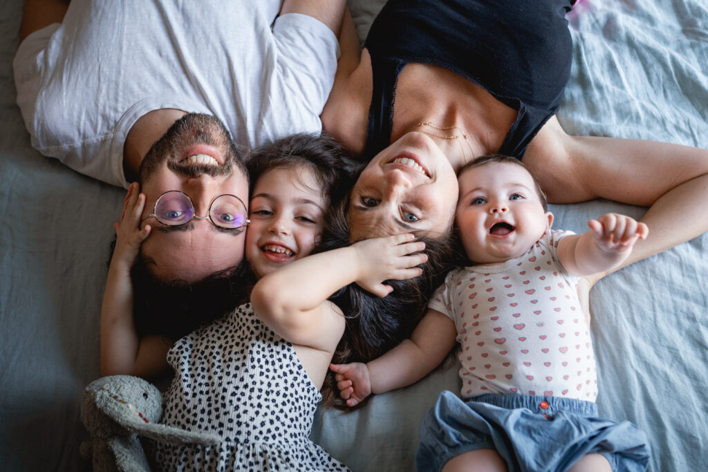 Famille allongée
