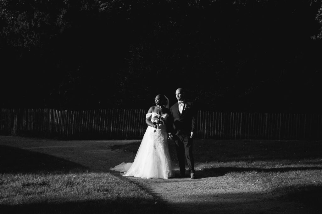 Photo des mariés noir et blanc